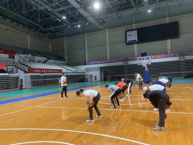 廷贝尔：凯恩是世界最佳之一，阻止他会是个很好的挑战